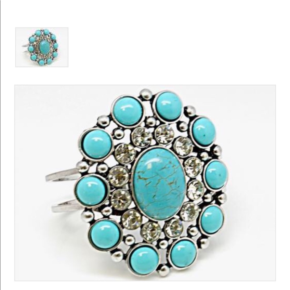 Women turquoise and diamond bracelet